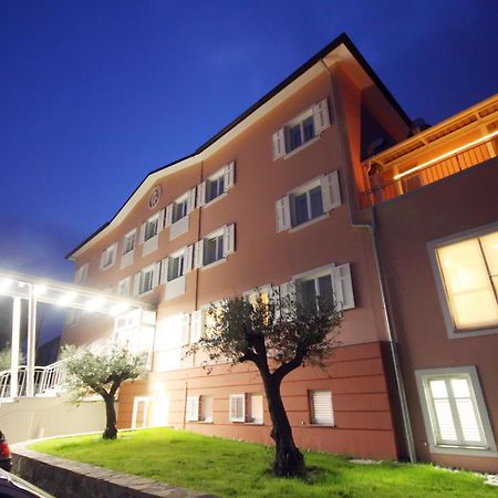 Hotel Kozana Dobrovo Exterior foto